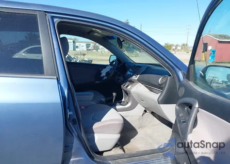 2008 Toyota Rav4 Base V6 z USA, uszkodzony, nr VIN JTMBK33V485043427